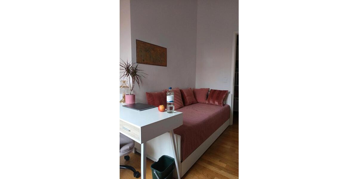 Wohnen auf Zeit Potsdam - 15 Zimmer, 85 m&sup2;, 550&euro; | Angebot:25699593