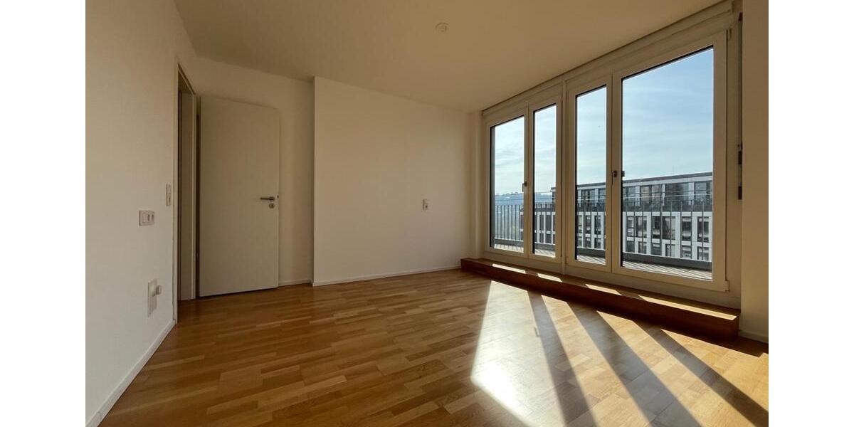 Etagenwohnung Stuttgart - 4 Zimmer, 135 m&sup2;, 2.076&euro; | Angebot:26068595