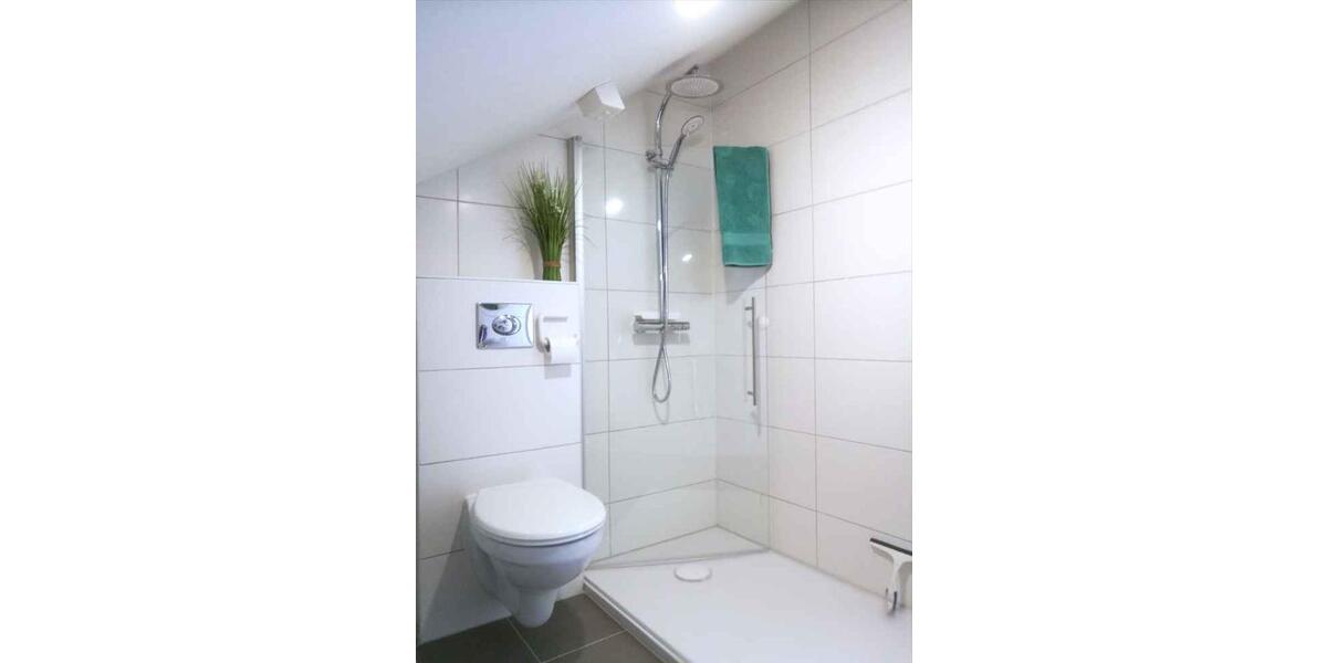 Einfamilienhaus Wächtersbach - 5 Zimmer, 160 m&sup2;, 1.890&euro; | Angebot:26615662