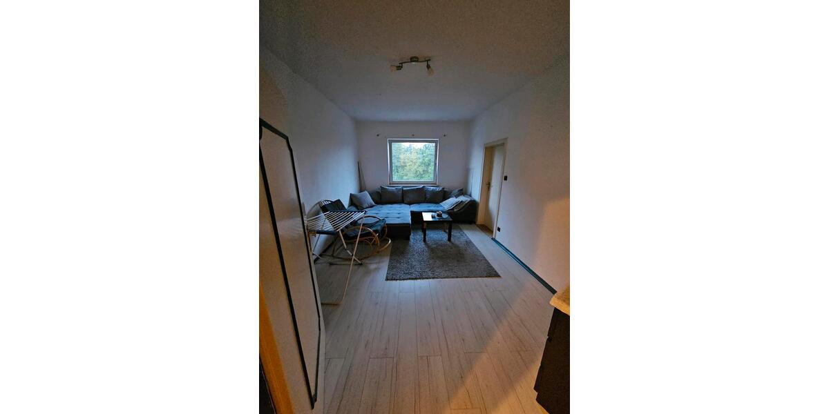 Etagenwohnung Gaukönigshofen - 5 Zimmer, 136 m&sup2;, 400&euro; | Angebot:24559456