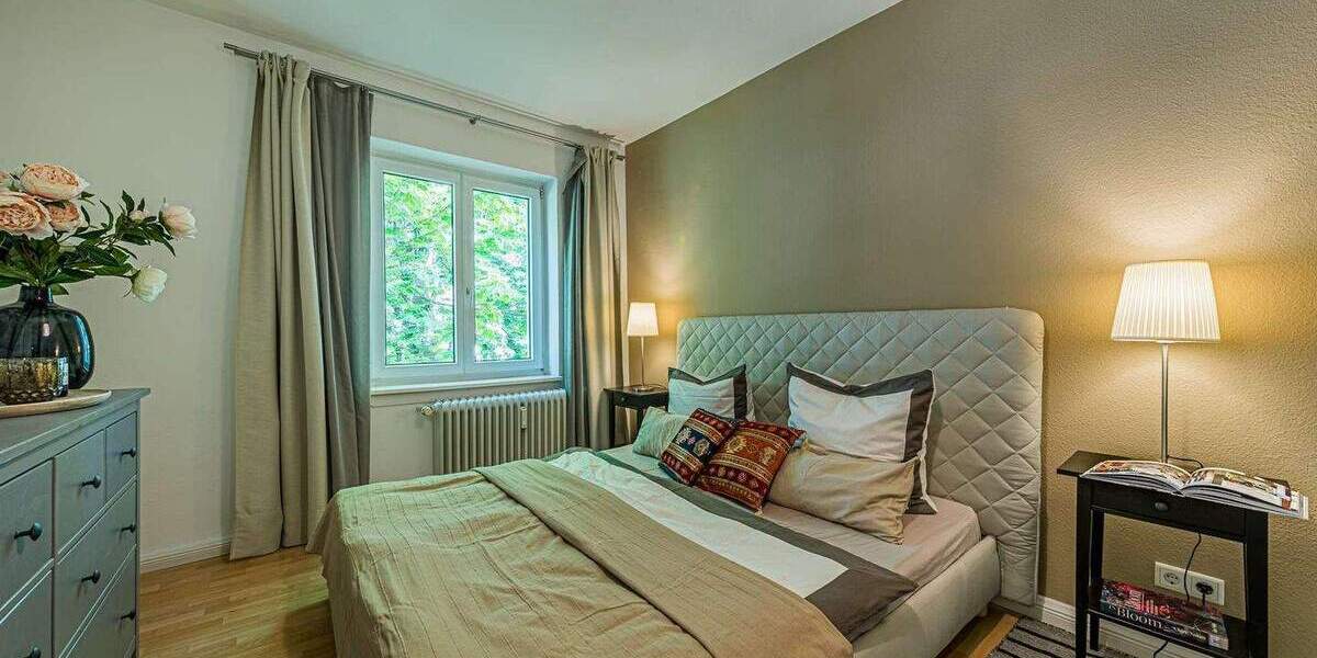 Etagenwohnung Frankfurt am Main Westend-Süd - 2 Zimmer, 68 m&sup2;, 1.790&euro; | Angebot:25139600