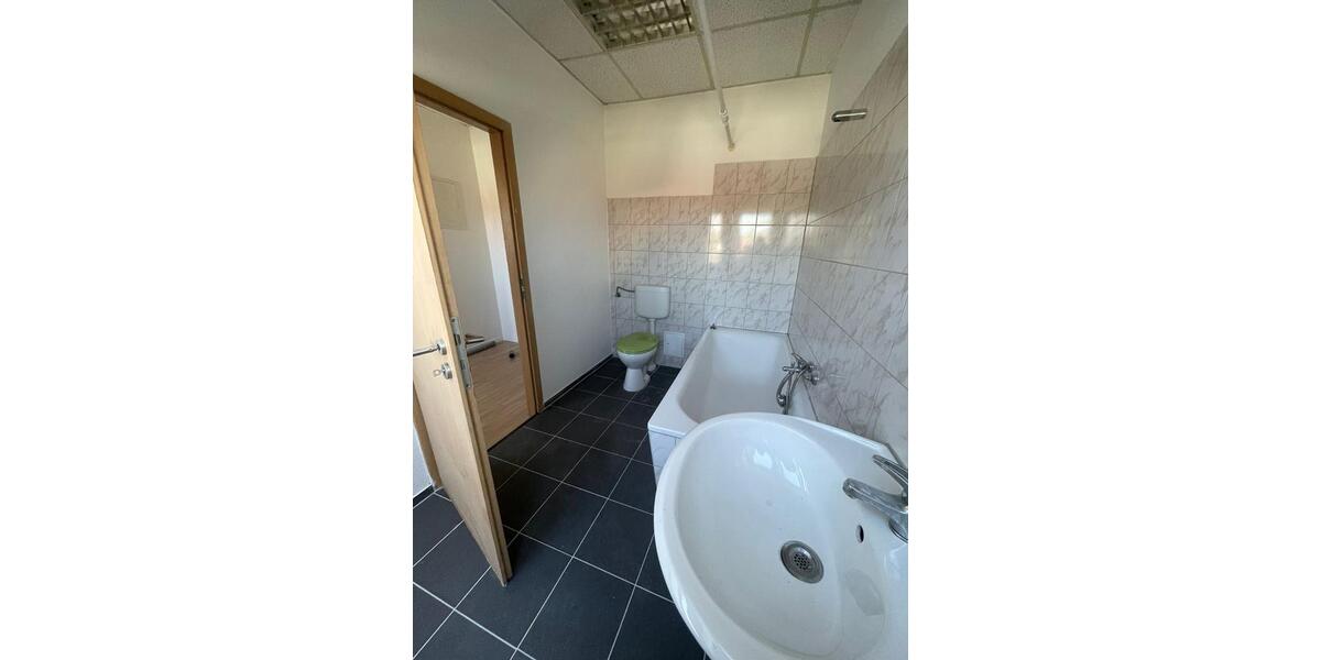 Dachgeschoßwohnung Gotha - 2 Zimmer, 51 m&sup2;, 380&euro; | Angebot:26444048