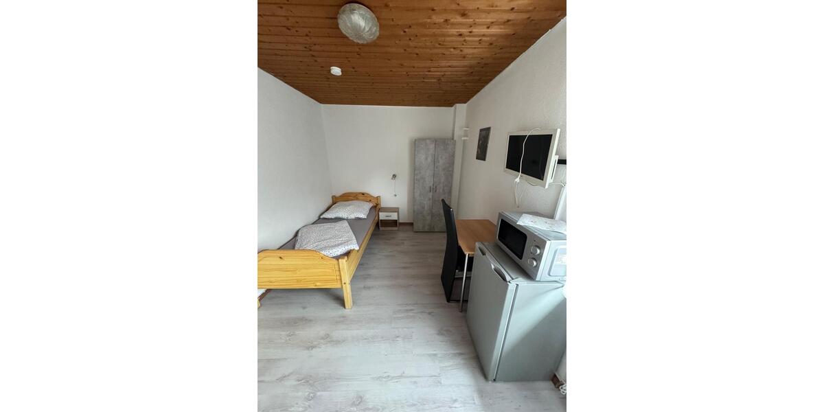Wohnen auf Zeit Göppingen - 1 Zimmer, 16 m&sup2;, 550&euro; | Angebot:24951567