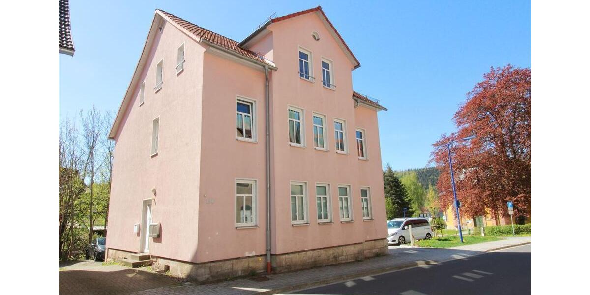 Ideal für Singles oder Paare: Attraktive Dachgeschosswohnung mit Stellplatz; auch Kauf möglich 2 zimmer