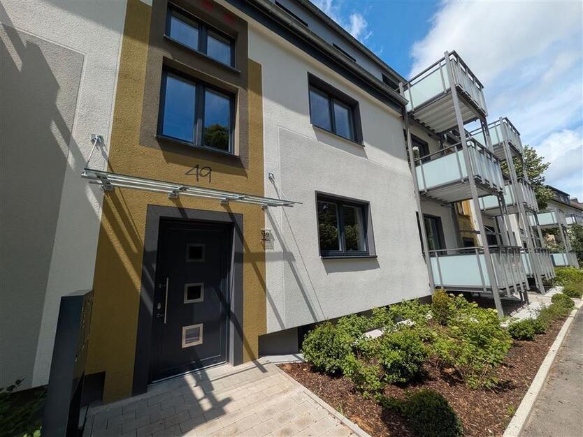 Nur mit WBS für 2 Personen - Nach Modernisierung: Helle 2 Zimmerwohnung mit Balkon