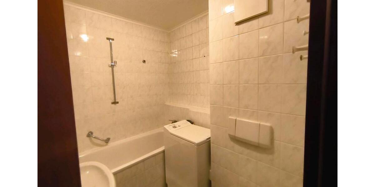 Etagenwohnung Leonberg - 2 Zimmer, 59 m&sup2;, 880&euro; | Angebot:26625625