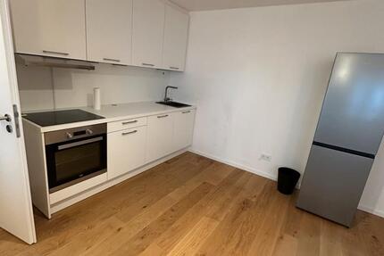 Wohnen auf Zeit Bayreuth City - 3 Zimmer, 20 m&sup2;, 453&euro; | Angebot:24573172