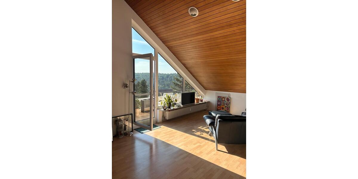 Dachgeschoßwohnung Stuttgart Sillenbuch - 3 Zimmer, 80 m&sup2;, 1.500&euro; | Angebot:25223834
