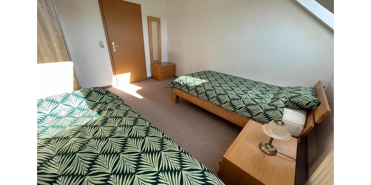 Wohnen auf Zeit Pöhl - 2 Zimmer, 45 m&sup2;, 20&euro; | Angebot:26095236