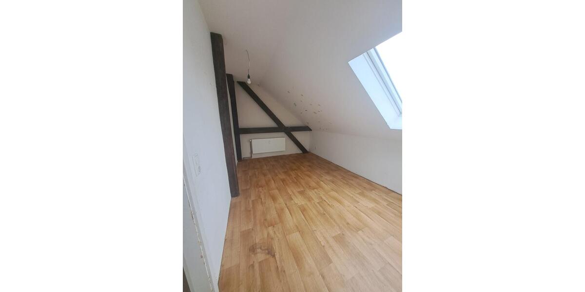 Dachgeschoßwohnung Rathenow - 2 Zimmer, 60 m&sup2;, 480&euro; | Angebot:26067675