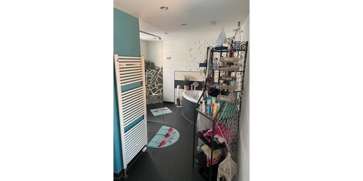 Gemütliches Reihenendhaus in ruhiger Lage - für Paarekl. Familie 3 zimmer