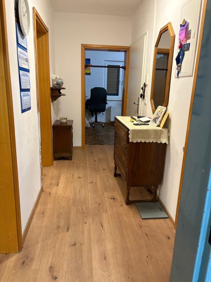 schöne 3-Zimmer-Wohnung mit Große Terrasse