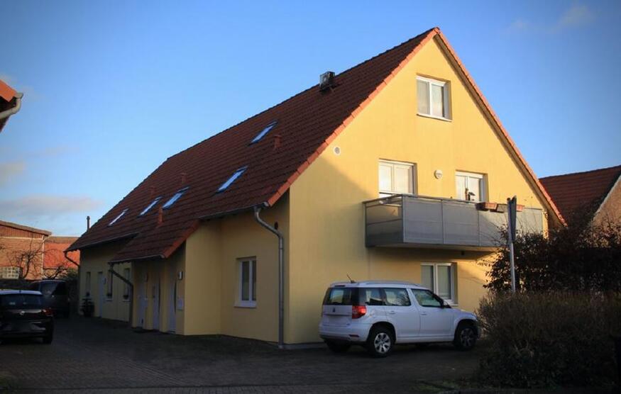Traumhafte 2 Zimmer Maisonette-Wohnung mit Balkon & Gartenanteil