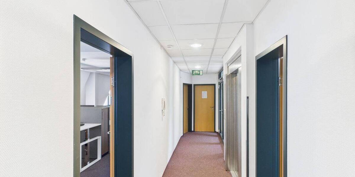 Gewerbeobjekt Eisenach - 5 Zimmer, 122 m&sup2;, 780&euro; | Angebot:25738085