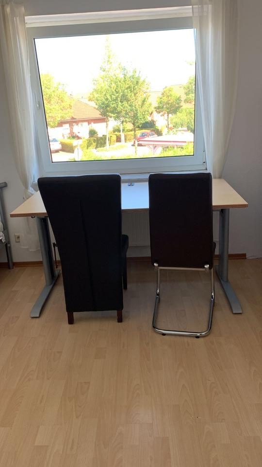 Günstige WG-Zimmer in einem Einfamilienhaus in Emden zu vermieten