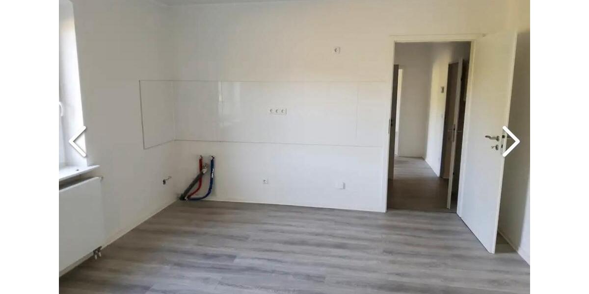 Etagenwohnung Schwarzheide - 3 Zimmer, 71 m&sup2;, 719&euro; | Angebot:25483558