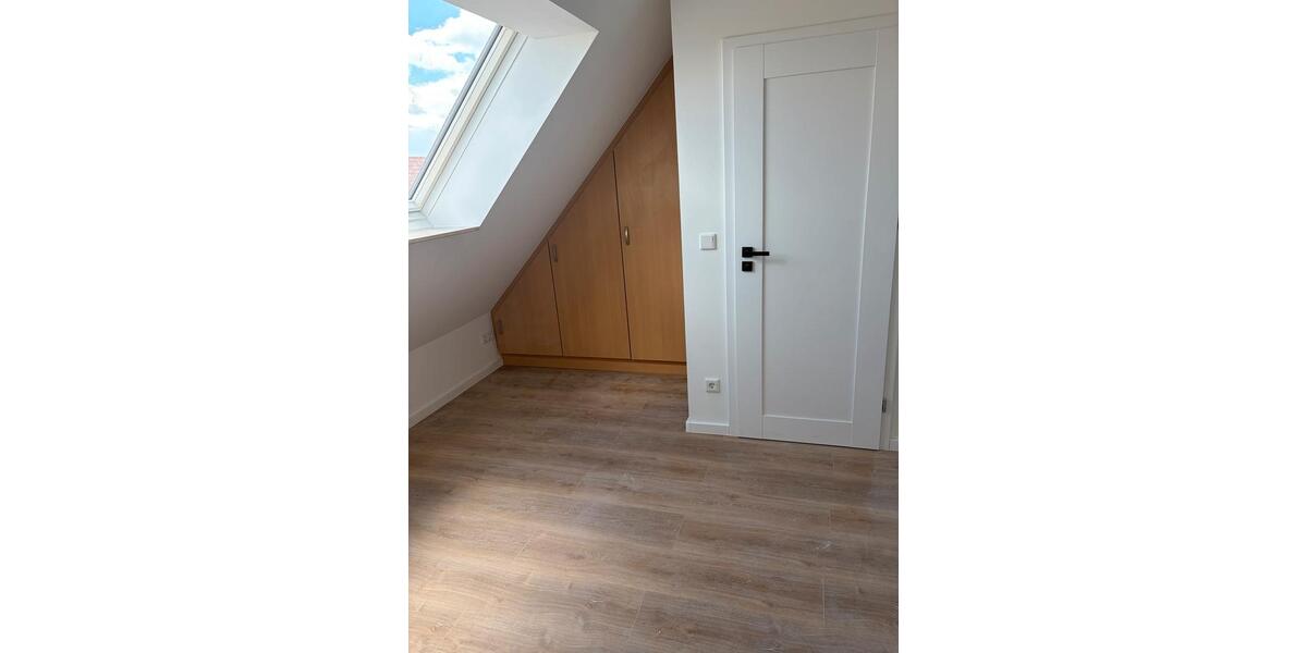 Maisonettenwohnung Erfurt Daberstedt - 4 Zimmer, 110 m&sup2;, 1.210&euro; | Angebot:26634656
