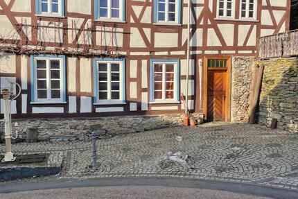 Wohnung Singhofen - 1 Zimmer, 49 m&sup2;, 360&euro; | Angebot:24803071