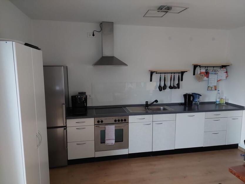Wohnung mit drei Zimmer zu vermieten
