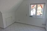 Dachgeschoßwohnung Wölfersheim - 1 Zimmer, 65 m&sup2;, 700&euro; | Angebot:25475951