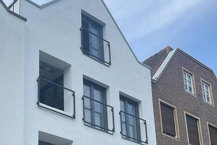 Sehr schöne helle Innenstadt Wohnung zum 01.03.2026 zu vermieten 1 zimmer