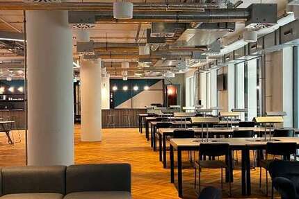 Büro in Frankfurt am Main 3.999 € 45 m²