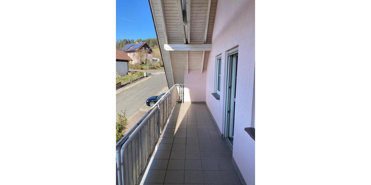 Dachgeschoßwohnung Bastheim - 4 Zimmer, 80 m&sup2;, 520&euro; | Angebot:26022262