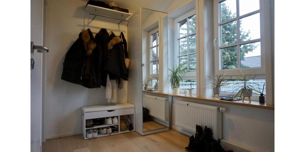 Dachgeschoßwohnung Rosdorf - 2 Zimmer, 42 m&sup2;, 699&euro; | Angebot:25655104