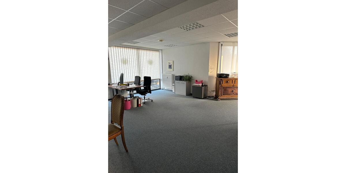 Gewerbeobjekt Lauter-Bernsbach Bernsbach - 440&euro; | Angebot:26581424