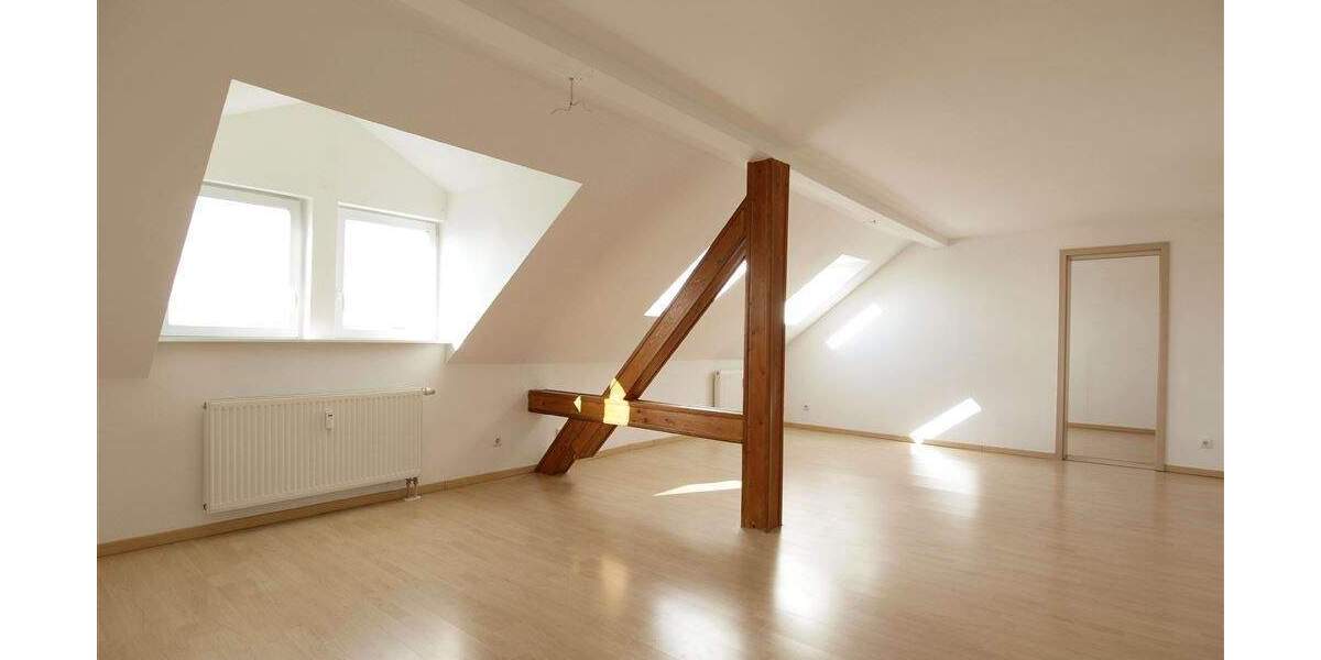Etagenwohnung Frankenberg - 4 Zimmer, 76 m&sup2;, 450&euro; | Angebot:25821058