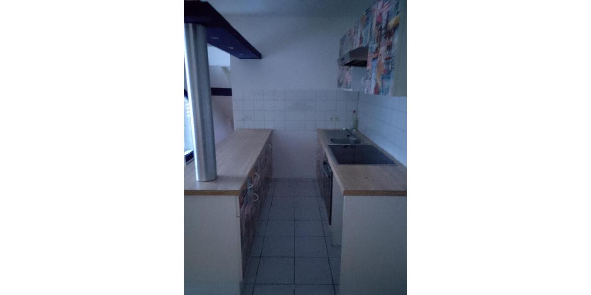 Renovierte Dachgeschosswohnung 3.5 zimmer