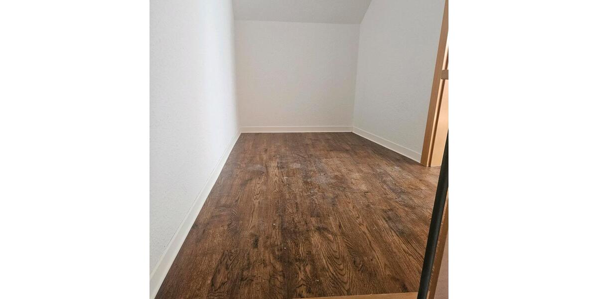 Maisonettenwohnung Wolmirstedt - 3 Zimmer, 73 m&sup2;, 657&euro; | Angebot:26043021