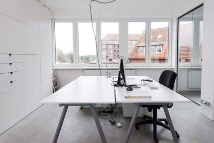 Büro- und Kreativflächen in der Loftstation in HH-Hasselbrook (2 Min zur S111) - All-in-Miete zimmer