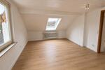 Dachgeschoßwohnung Hollfeld - 3 Zimmer, 75 m&sup2;, 500&euro; | Angebot:26680214