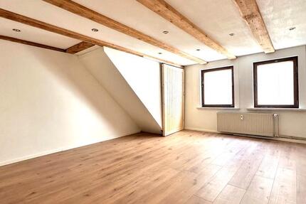 Wohnung Apolda - 4 Zimmer, 110 m&sup2;, 995&euro; | Angebot:27734853