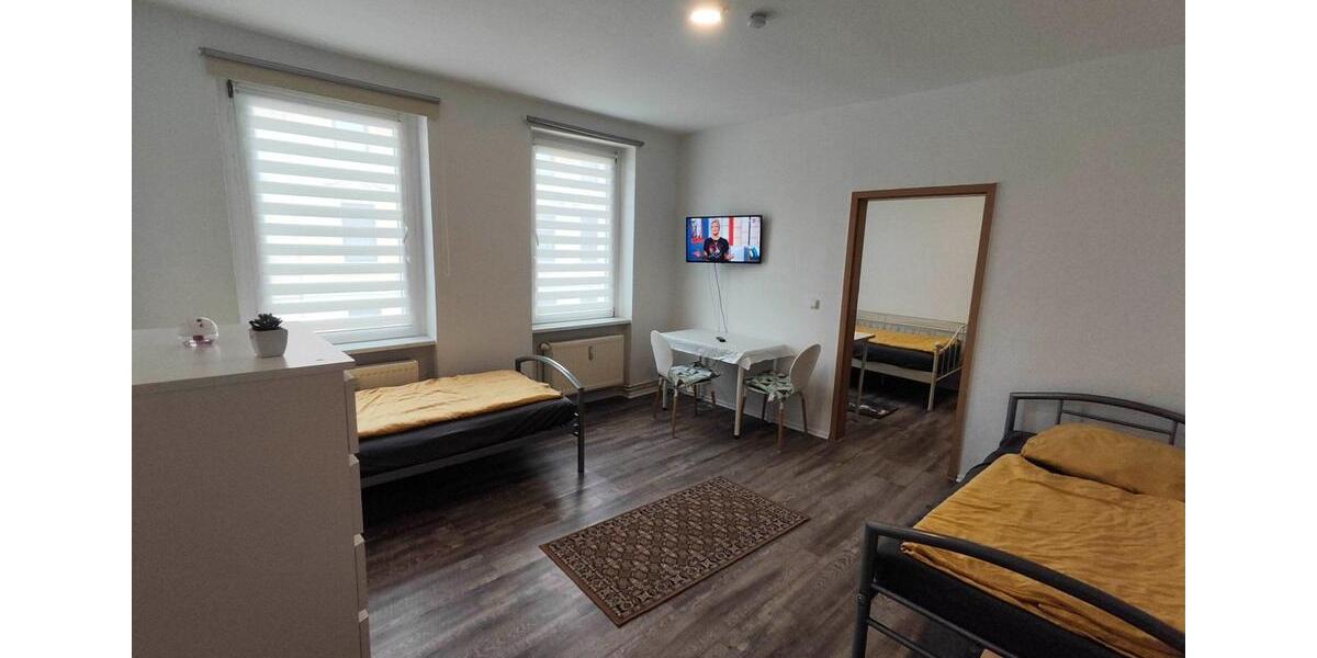 Wohnen auf Zeit Staßfurt - 4 Zimmer, 100 m&sup2;, 25&euro; | Angebot:25791124