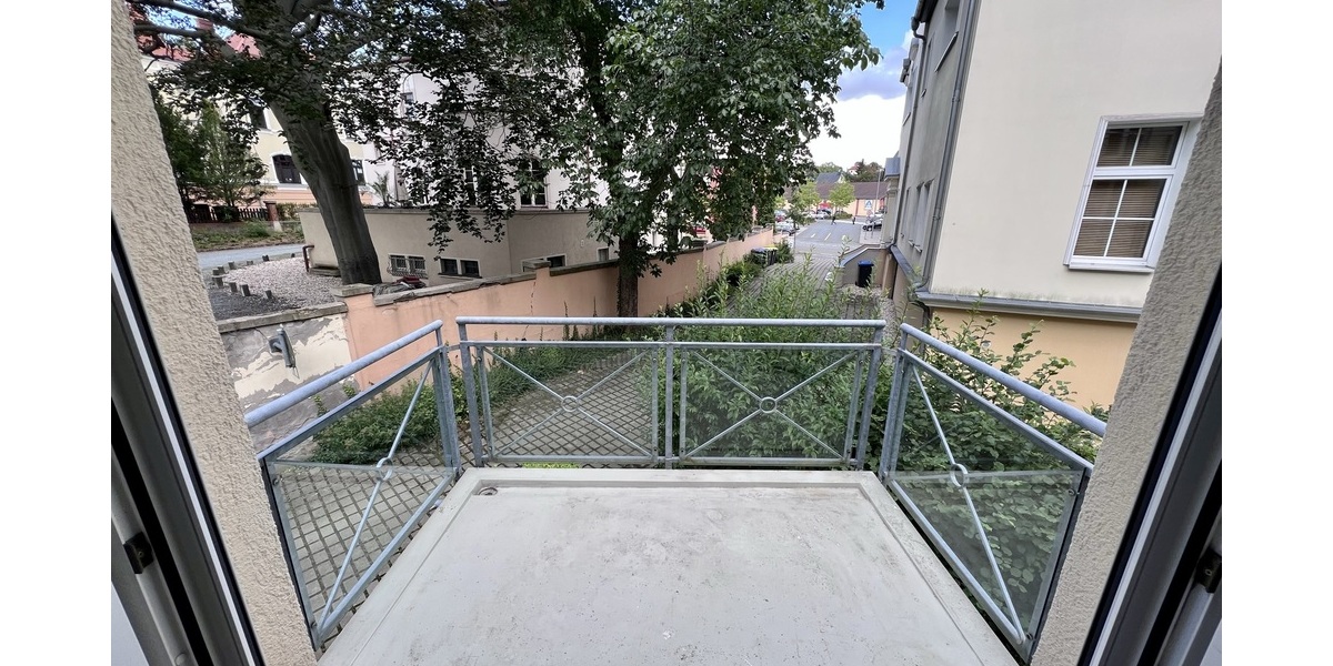 Idyllisch wohnen! 3-Raum Wohnung mit Einbauküche, Wanne und Süd-Balkon. - Etagenwohnung Gera Alt-Bieblach | Angebot:27022991
