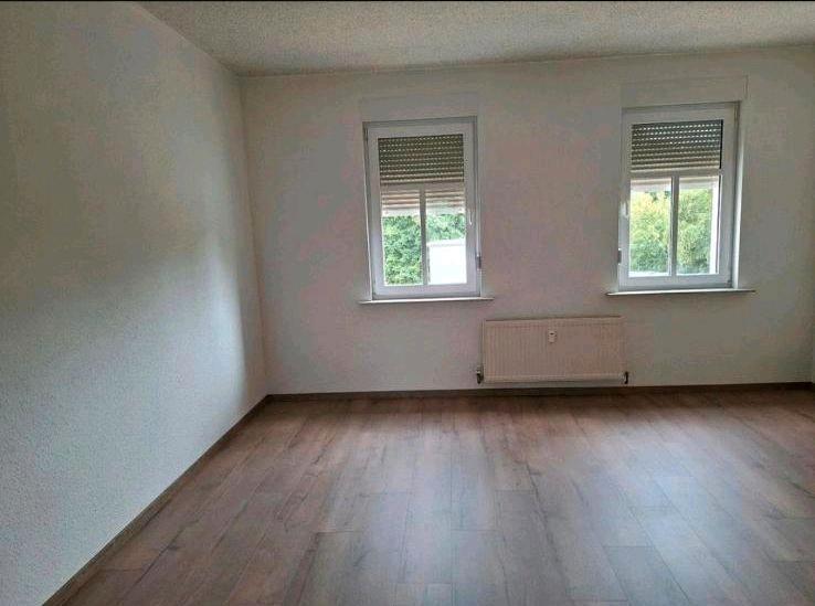Etagenwohnung Döbeln - 3 Zimmer, 75 m&sup2;, 490&euro; | Angebot:26431478