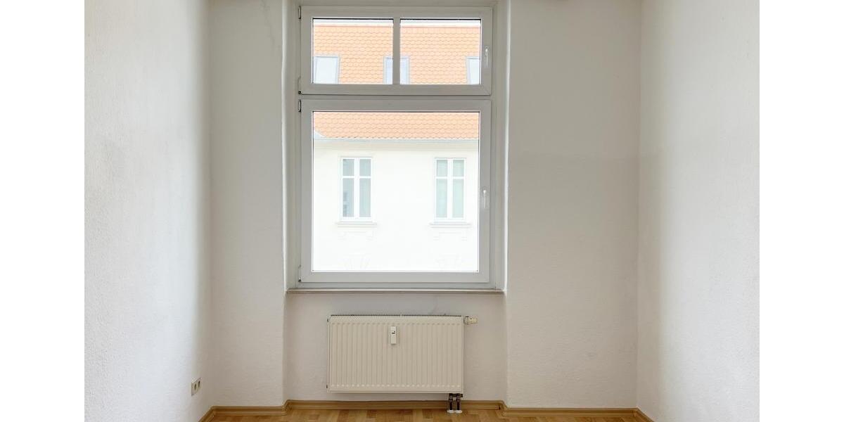 Etagenwohnung Magdeburg Alte Neustadt - 2 Zimmer, 71 m&sup2;, 530&euro; | Angebot:24598127