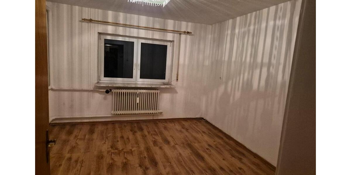 Einfamilienhaus Crailsheim - 2 Zimmer, 64 m&sup2;, 700&euro; | Angebot:25277476