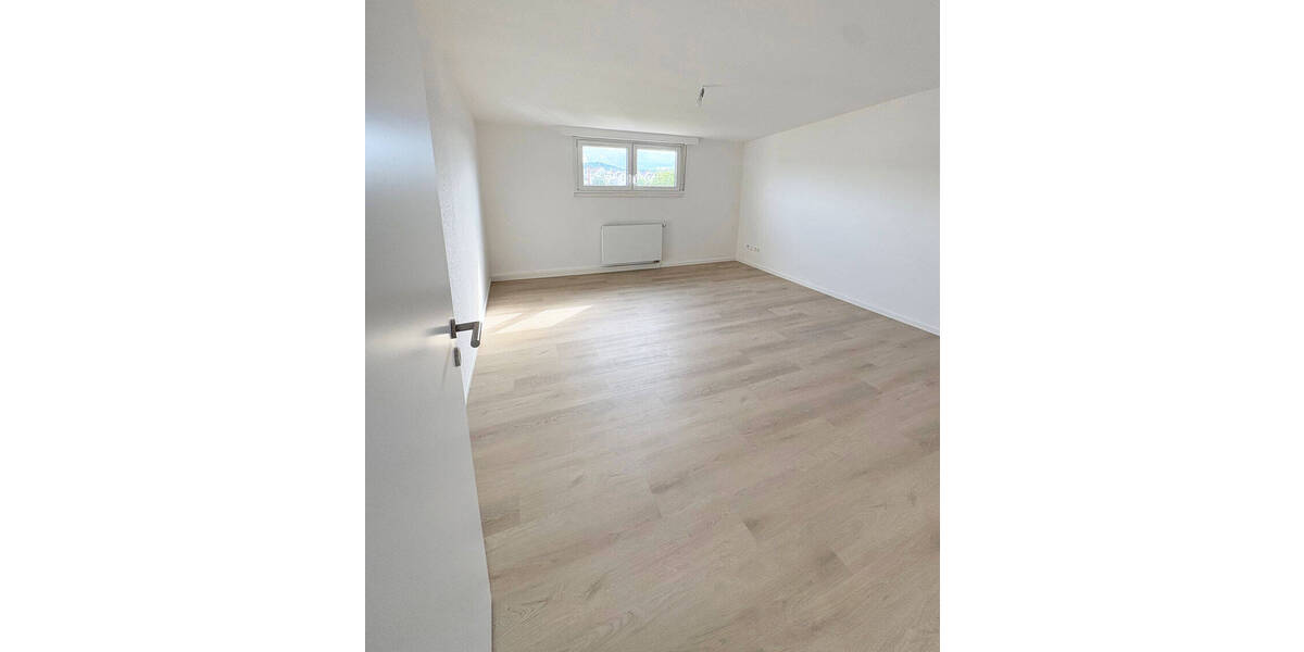 Etagenwohnung Winnenden - 4 Zimmer, 81 m&sup2;, 1.150&euro; | Angebot:26753429