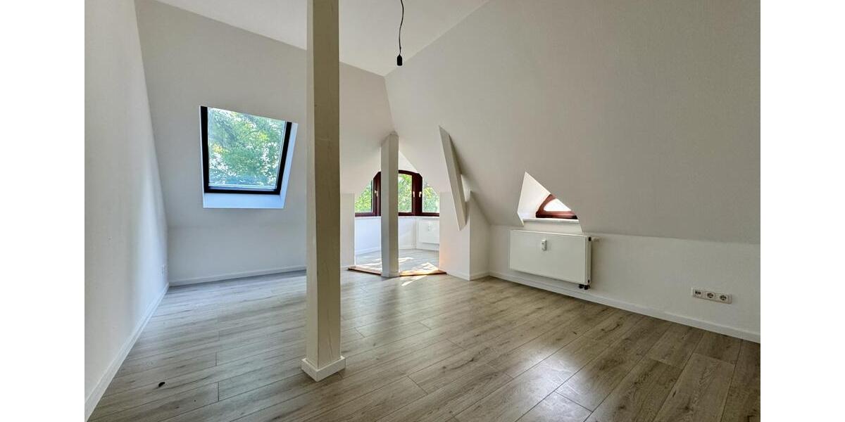 Dachgeschoßwohnung Magdeburg Nordwest - 4 Zimmer, 114 m&sup2;, 1.254&euro; | Angebot:26249667