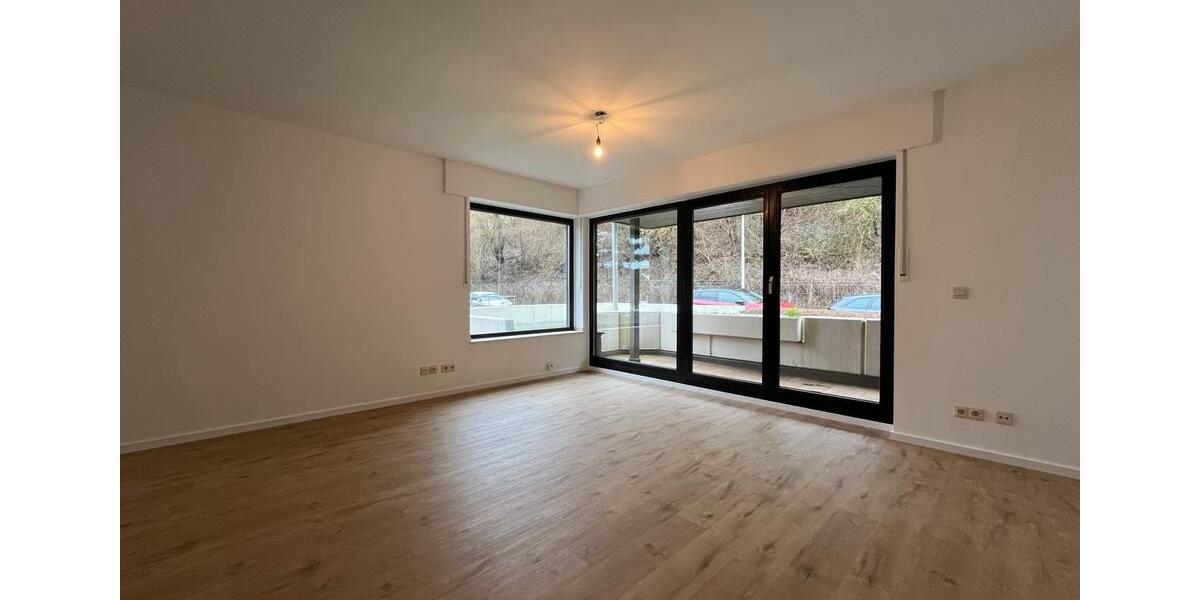 Erdgeschoßwohnung Bonn Beuel-Mitte - 2 Zimmer, 71 m&sup2;, 1.220&euro; | Angebot:25150003