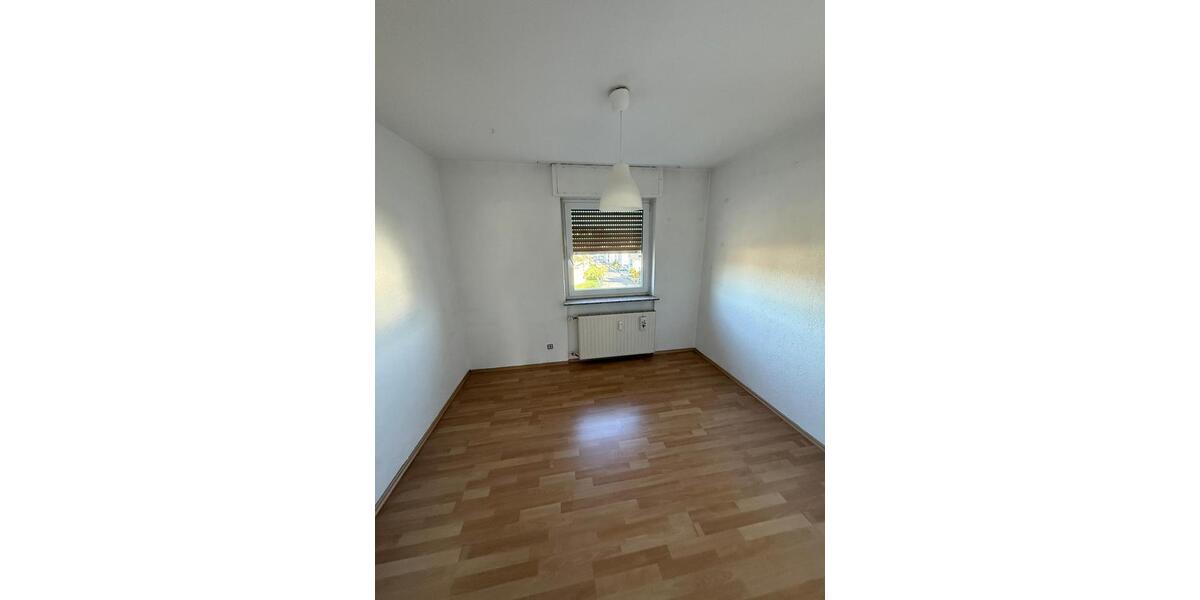 Etagenwohnung Hösbach - 4 Zimmer, 84 m&sup2;, 882&euro; | Angebot:26164358