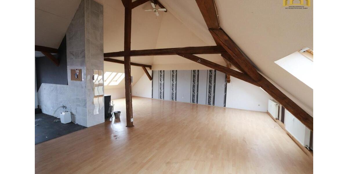 Dachgeschoßwohnung Hettstedt - 4 Zimmer, 120 m&sup2;, 540&euro; | Angebot:24942829