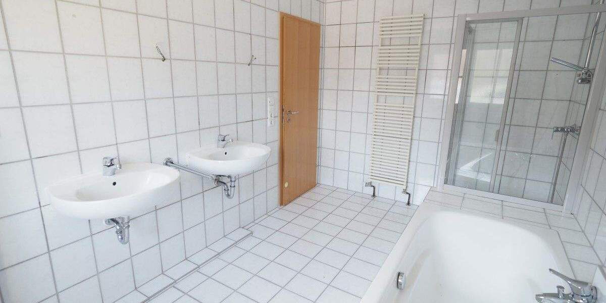 Etagenwohnung Palzing Palzing - 3 Zimmer, 93 m&sup2;, 1.280&euro; | Angebot:25879446