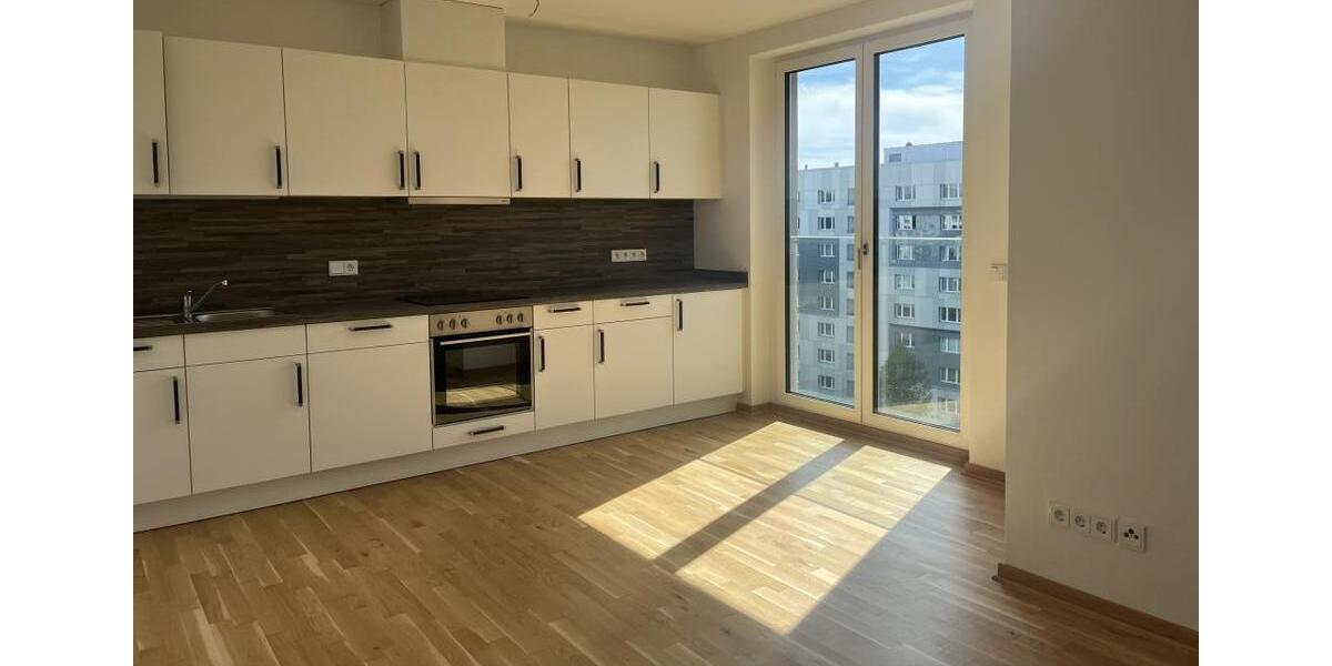 Dachgeschoßwohnung Dresden - 1 Zimmer, 43 m&sup2;, 630&euro; | Angebot:25230912