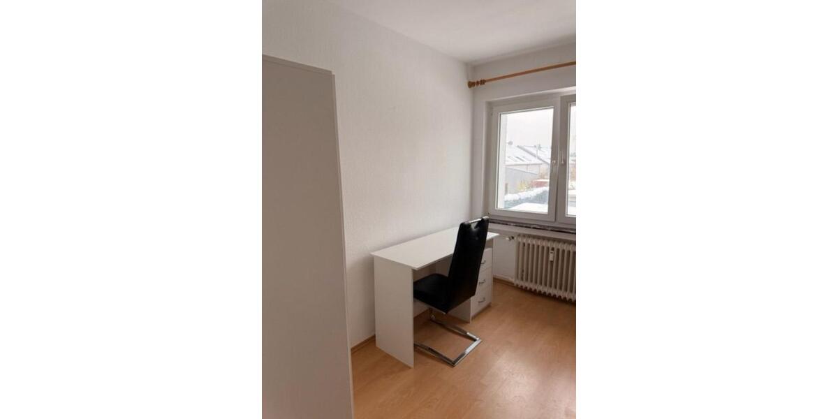Wohnen auf Zeit Kassel Niederzwehren - 3 Zimmer, 14 m&sup2;, 350&euro; | Angebot:24756966