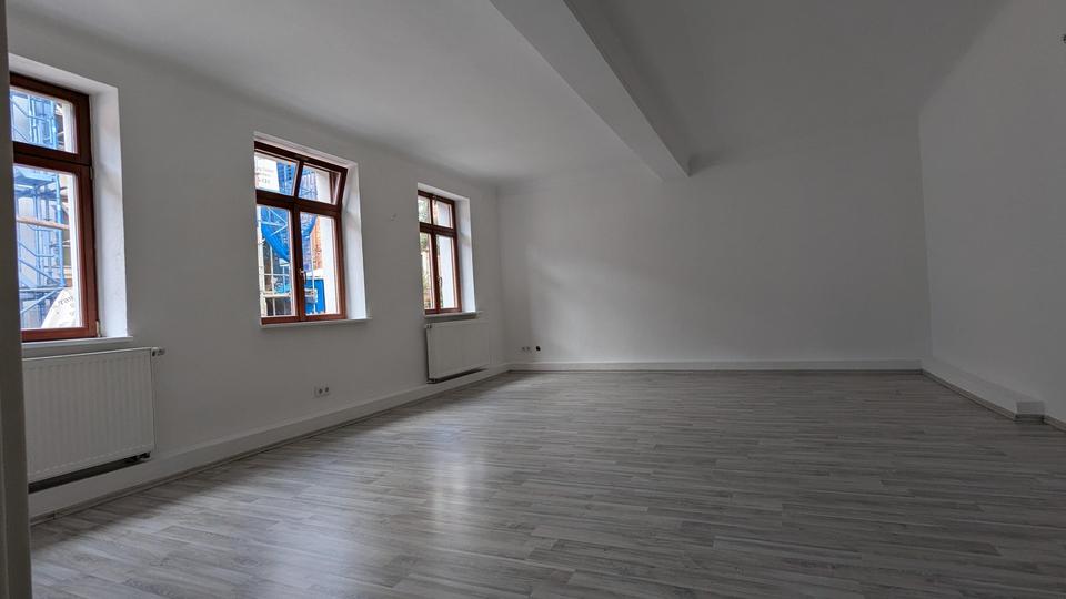 Erdgeschoßwohnung Schwabach - 3 Zimmer, 100 m&sup2;, 1.090&euro; | Angebot:26022053