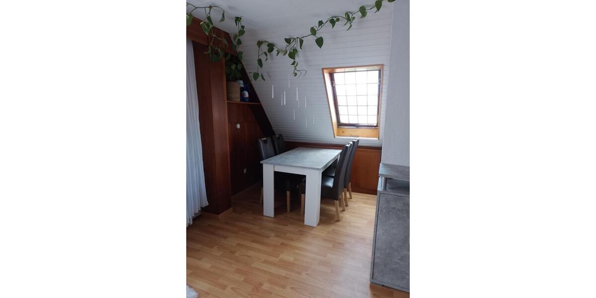 Etagenwohnung Stolzenau - 4 Zimmer, 91 m&sup2;, 700&euro; | Angebot:26337049